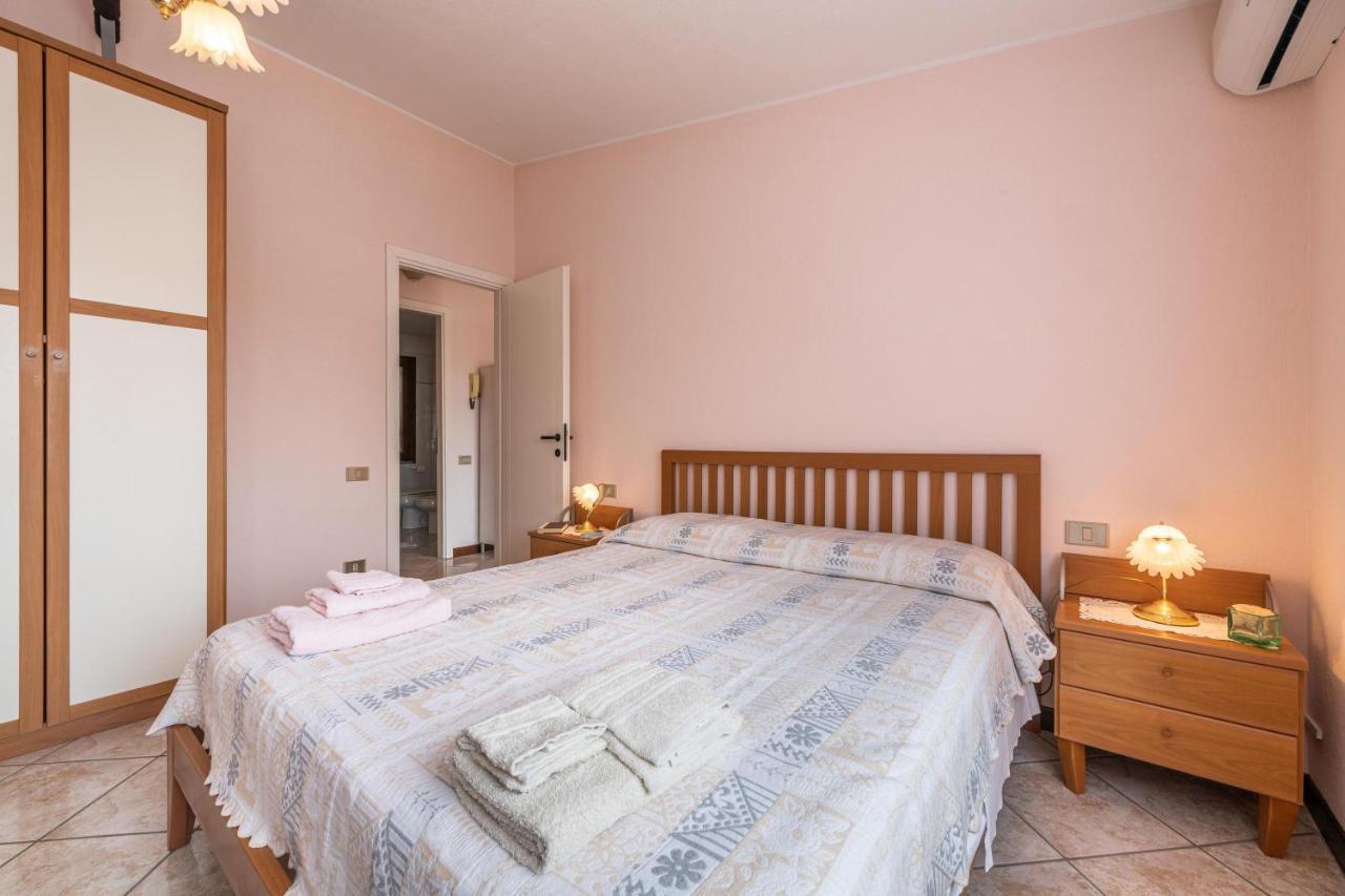 Villa Tara House Pula Esterno foto